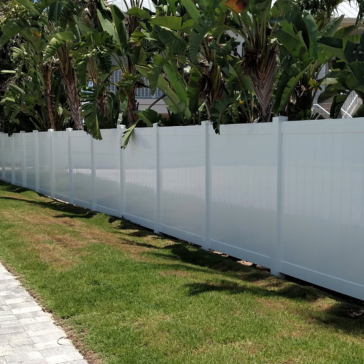 Vinyl Fence Installation | Tropical Fence