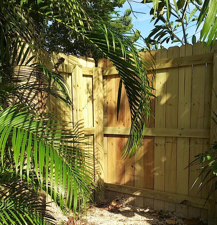 Wood Fence In Cape Coral Installed